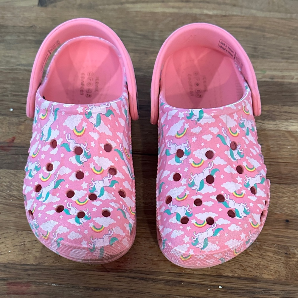 CROCS Pink Kids Water Shoes with Unicorns